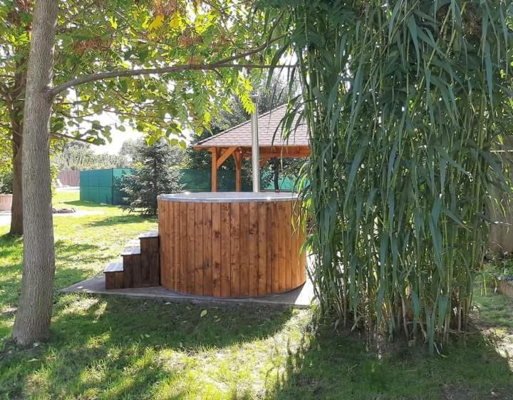 Potyka Apartman Tiszafüred Exterior foto